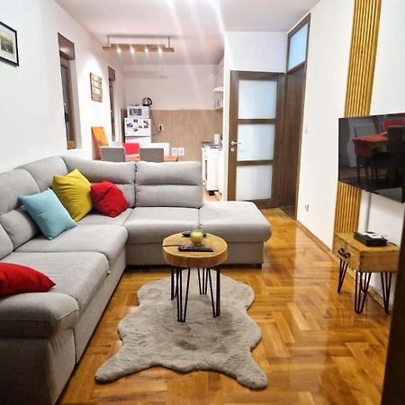 Apartment Holiday Kolašin Екстериор снимка