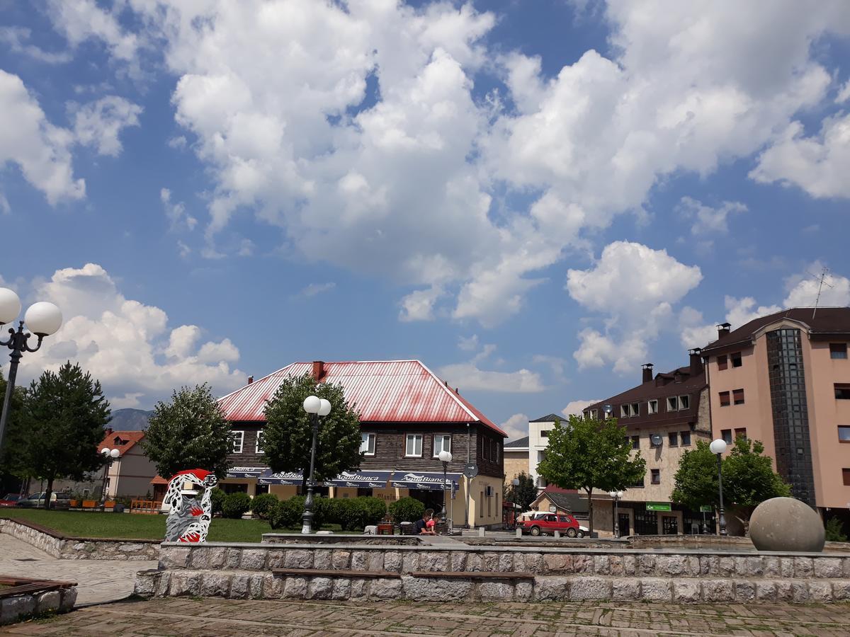 Apartment Holiday Kolašin Екстериор снимка